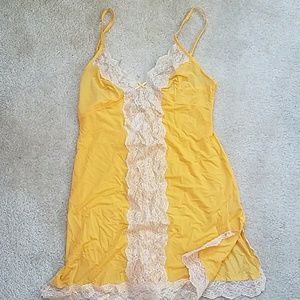 Victoria secret lingerie slip yellow NWT